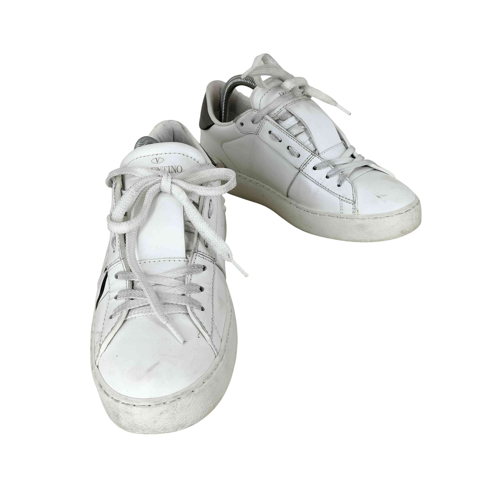 Valentino(ヴァレンティノ) VLTNロックスタッズスニーカー レディース  36 1/2【中古】【ブランド古着バズストア】 ヴァレンティノ Valentino VLTNロックスタッズスニーカー レディース