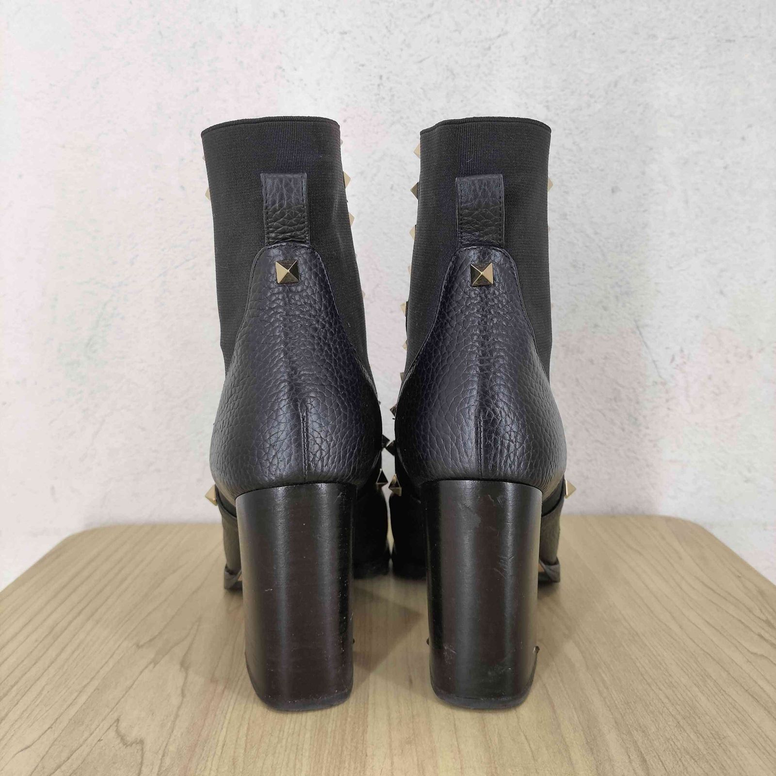 ヴァレンティノ Valentino