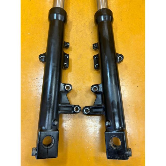 ZF 30904]カワサキ KAWASAKI GPZ750 ZX750G-000 フロントフォーク 左右