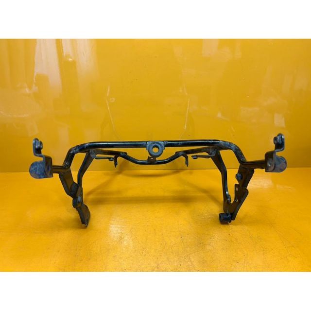 注文 [ZF 30891]カワサキ KAWASAKI GPZ750 ZX750G-000 サブフレーム