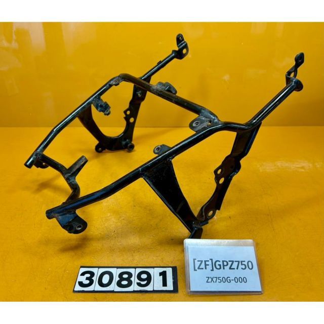 注文 [ZF 30891]カワサキ KAWASAKI GPZ750 ZX750G-000 サブフレーム