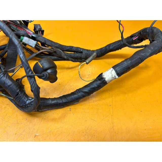 ZF 30883]カワサキ KAWASAKI GPZ750 ZX750G-000 メインハーネス 配線