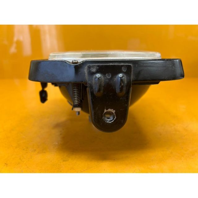 ZF 30877]カワサキ KAWASAKI GPZ750 ZX750G-000 ヘッドライト 錆あり