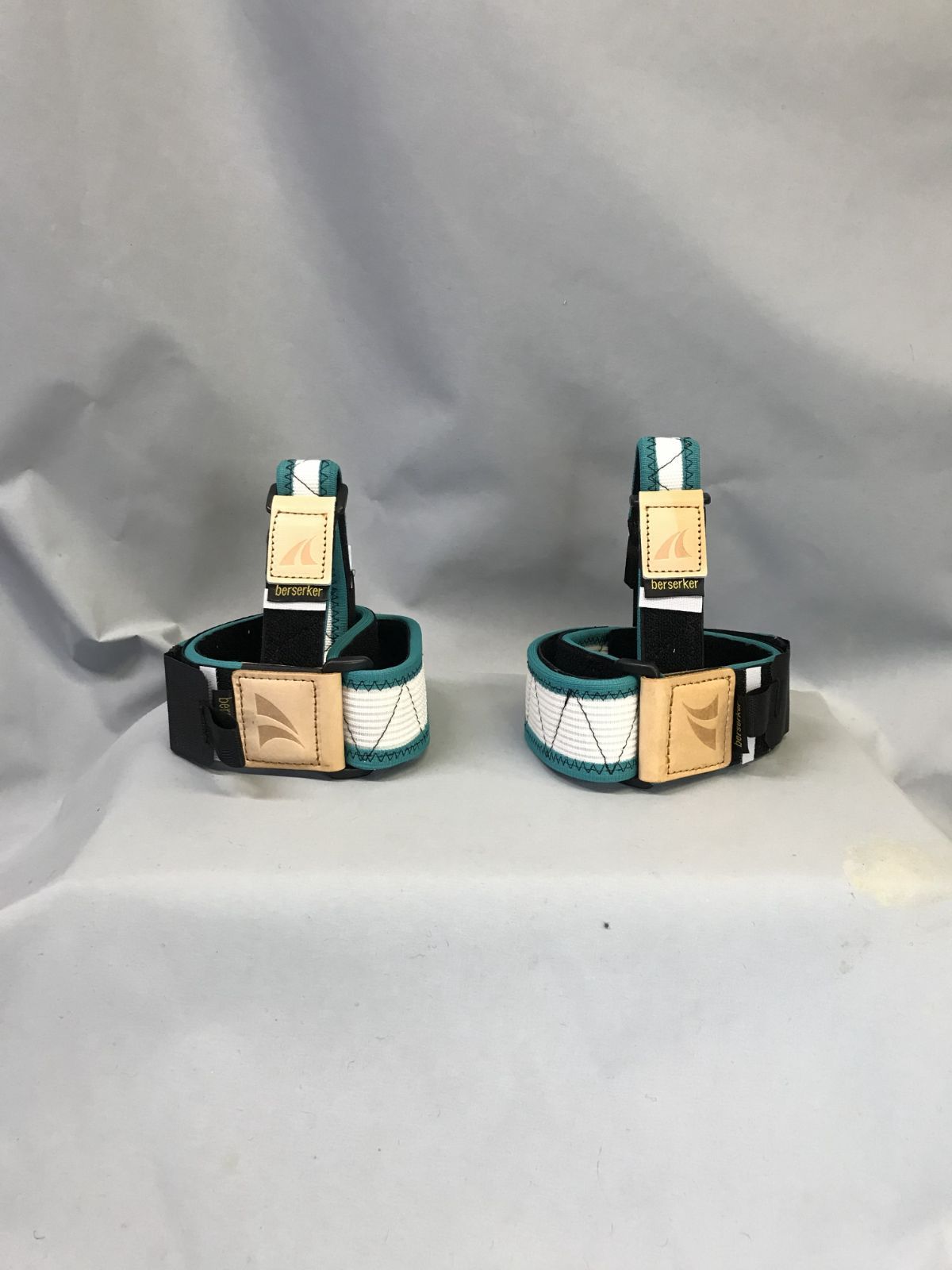 Non-Slip 加圧ベルト 試作で のみ生産 オシャレなターコイズグリーン Mサイズ 弊社製