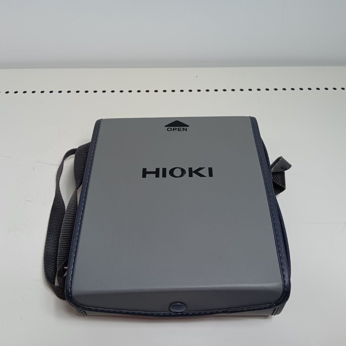 HIOKI 絶縁抵抗測定 IR 4052-50 ブラック 程度B コード式 使用感有