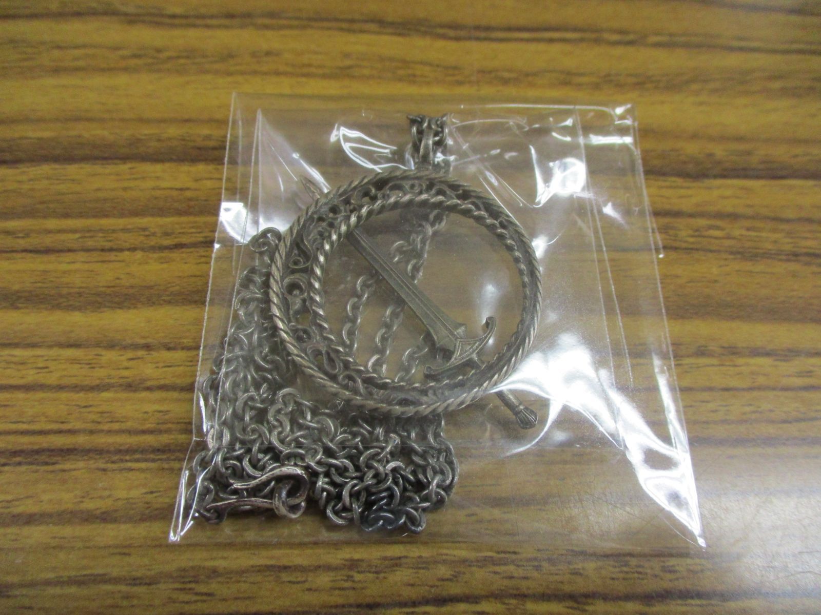  ダークソウル 暗月の剣のペンダント TORCH アクセサリー ヘアアクセサリー キャラクターグッズ