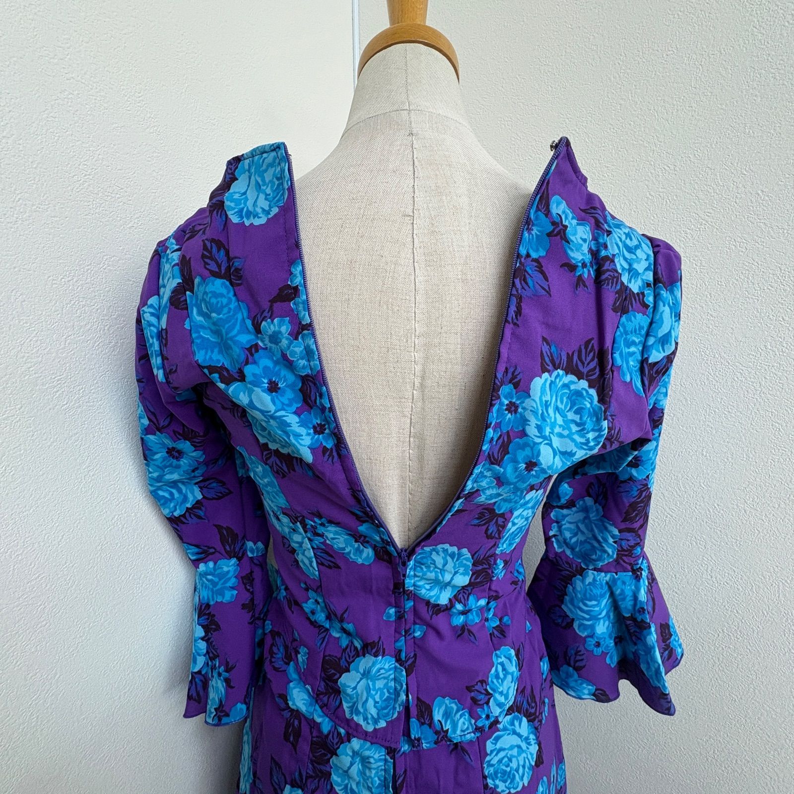 【美品】#フラメンコ　#衣装　#ツーピース　#ダンス　#セットアップ　#花柄 ダンス・バレエ フラメンコ衣装 ツーピース フリル 花柄 紫 長袖