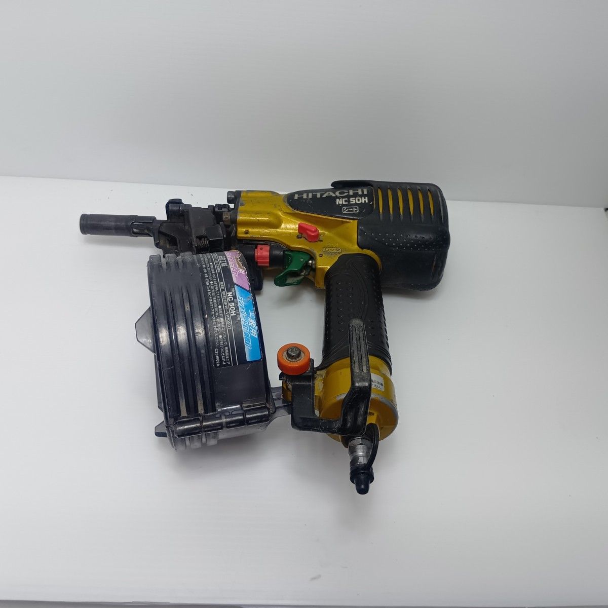 HITACHI 日立 コンクリート釘打ち機 NC 50 H オレンジ