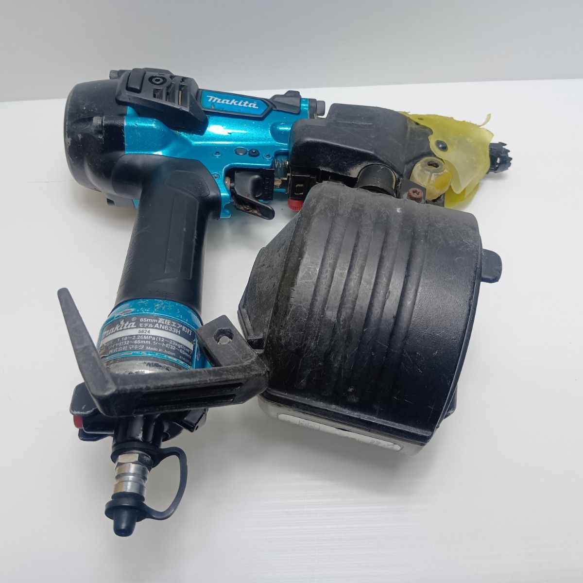 MAKITA マキタ エア釘打ち AN 633 H ブルー