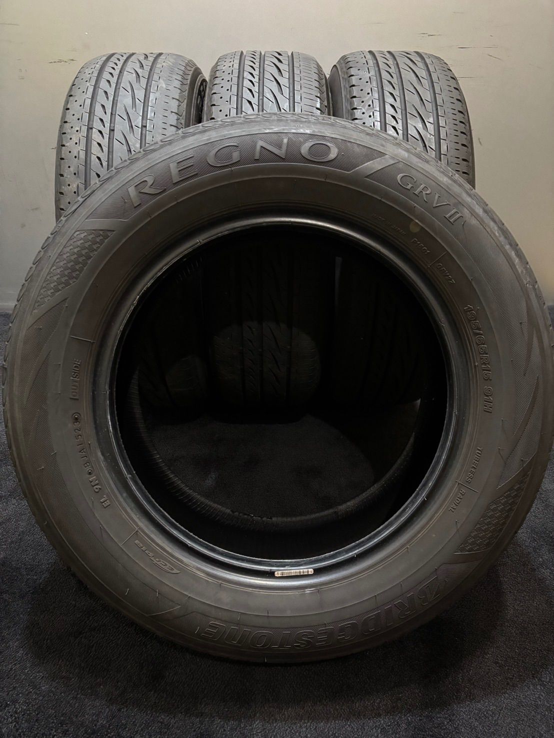  195 65 R 15 REGNO GRVⅡ 23年製 夏タイヤ サマータイヤ 4本 ブリヂストン レグノ ノア ヴォクシー プリウス 3 L 40 15インチ サマータイヤ ノーマルタイヤ