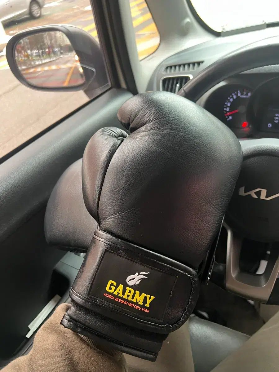 GARMY 黒色 ボクシング グローブ