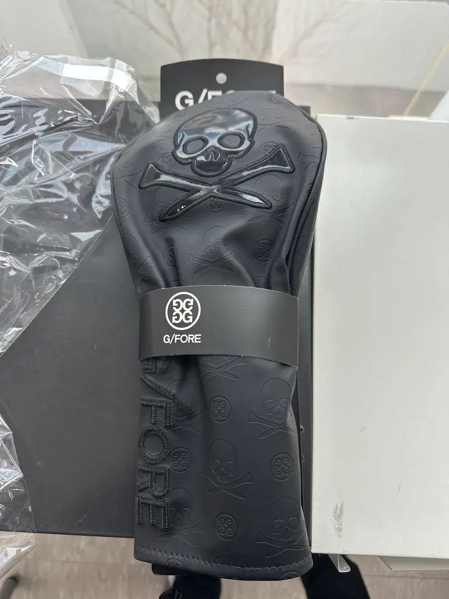 ジーフォア ドライバーカバー ゴルフグローブ