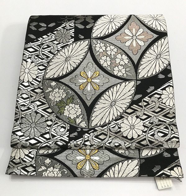 袋帯 正絹 黒地に七宝文様 六通柄 帯 黒 黒地 七宝模様 七宝 リサイクル帯 式典参列