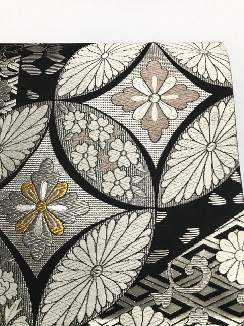  袋帯 正絹 黒地に七宝文様 六通柄 帯 黒 黒地 七宝模様 七宝 リサイクル帯 式典参列 その他 着物