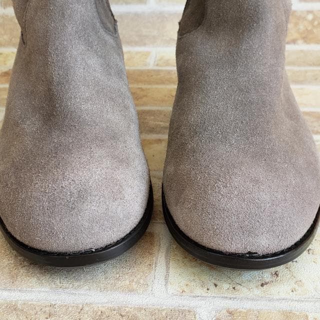 Fin スエードレザー