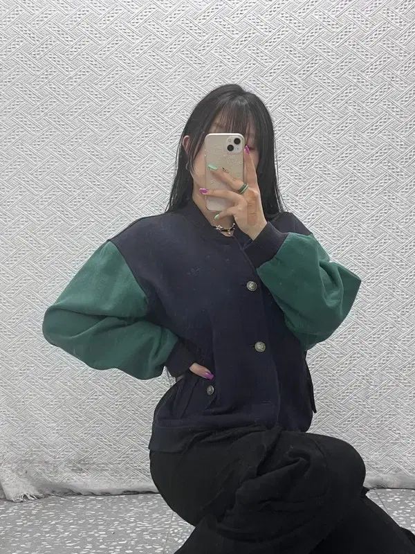 アディダス レトロ 90's ダークグリーン スリーブ スタジャン 2024