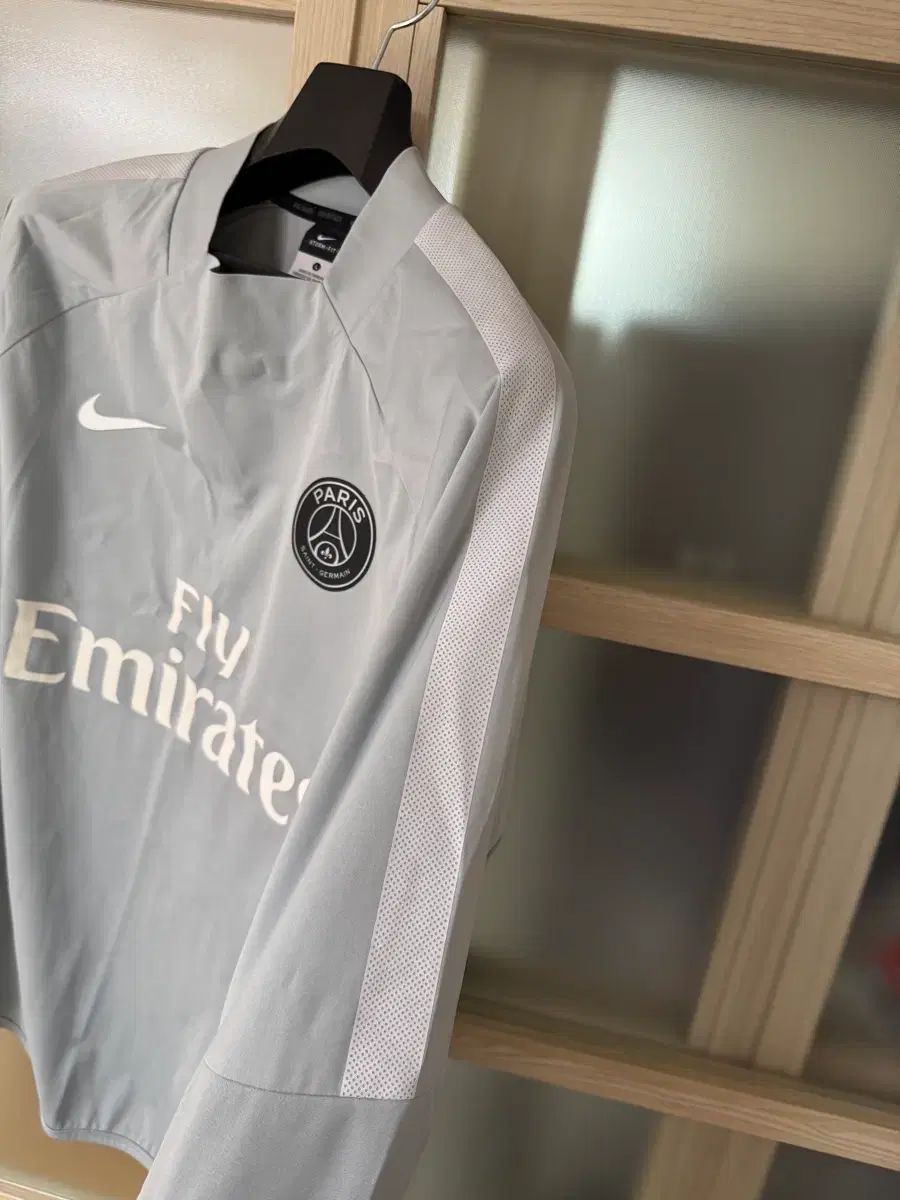 シェルトップス