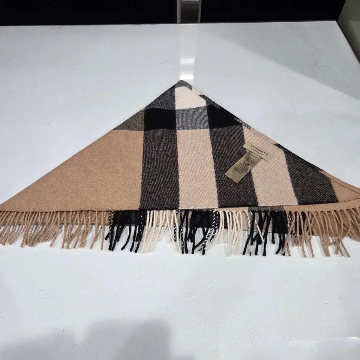 バーバリー バンダナ 숄 マフラー 23 三角カシミア 使用感なし 収納ボックス主とする