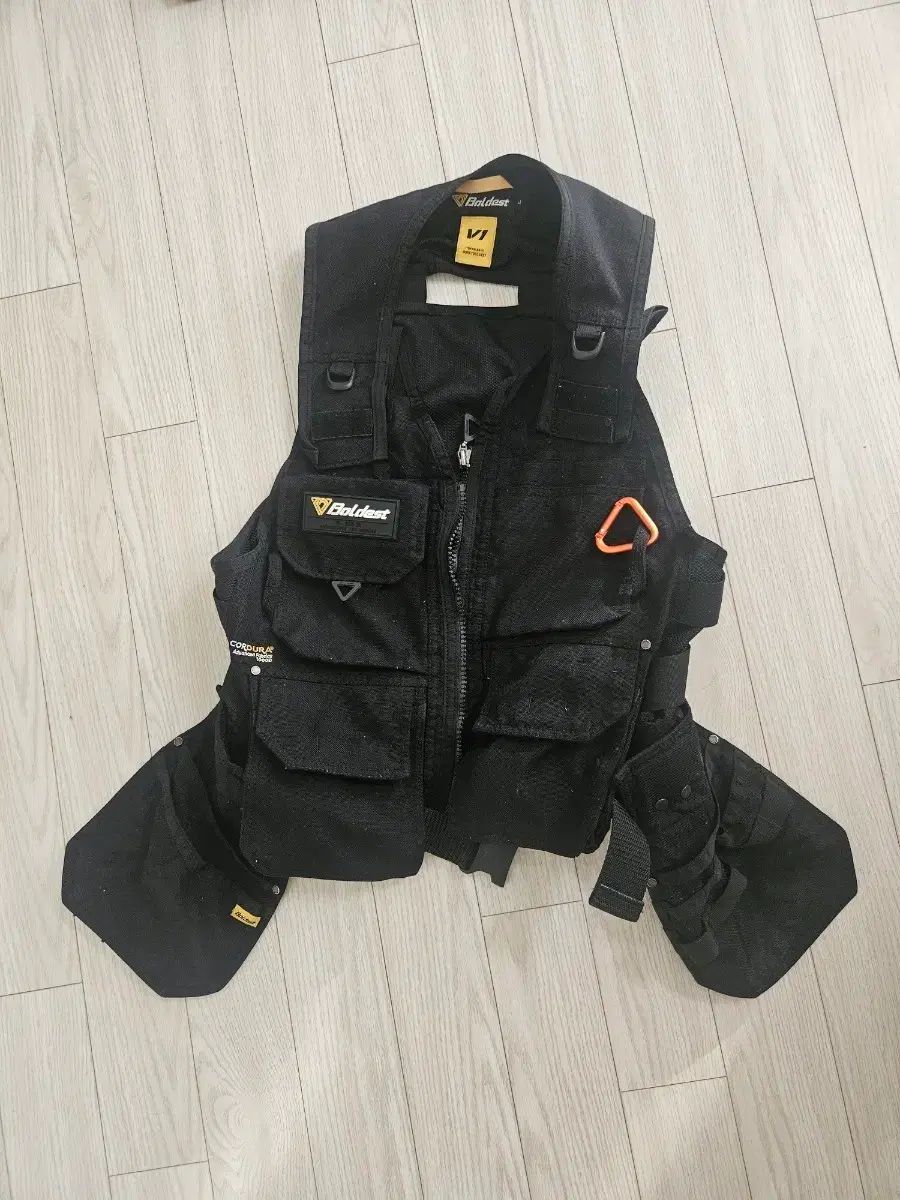 ボールディスト ベスト V 1 テクニカル ツール 3 0