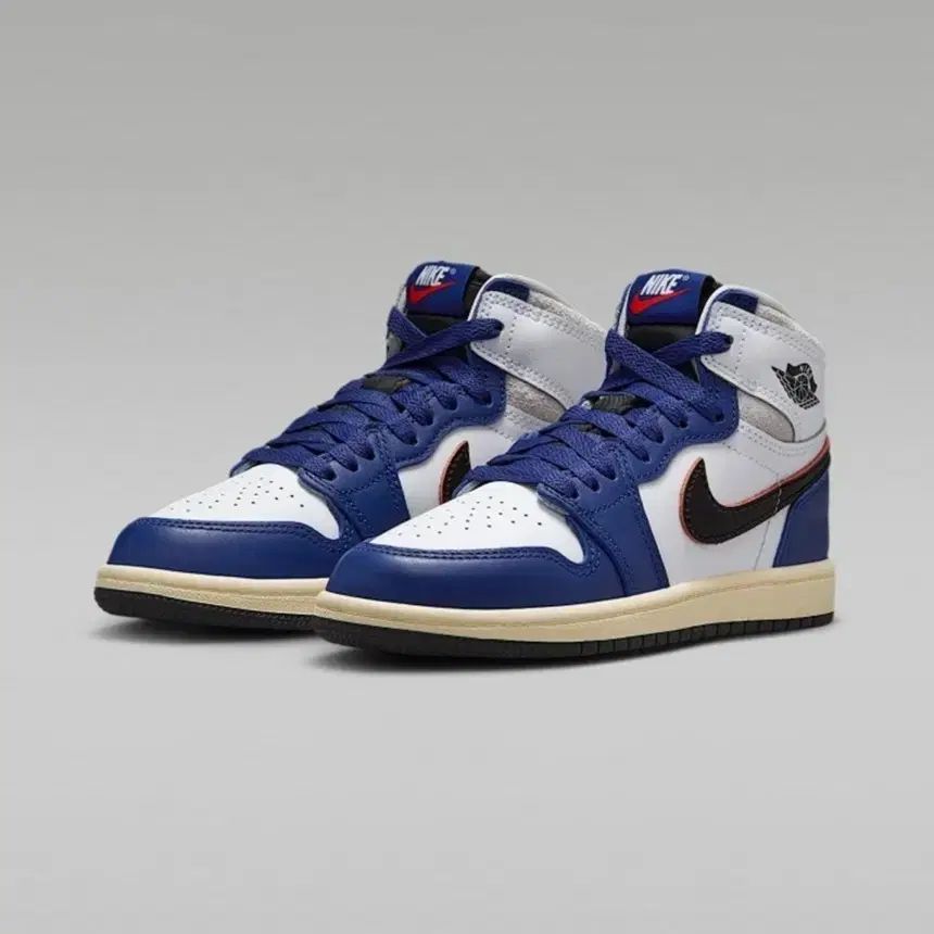 韓国 店舗 NIKE キッズ ジョーダン 1 レトロ スニーカー