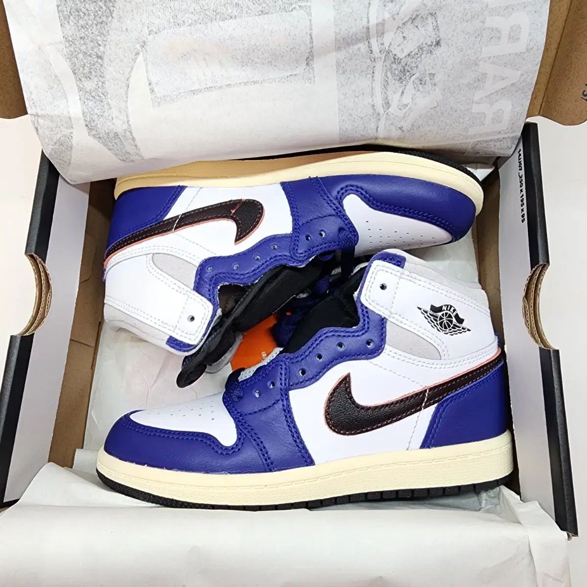  韓国 店舗 NIKE キッズ ジョーダン 1 レトロ スニーカー その他 キッズシューズ