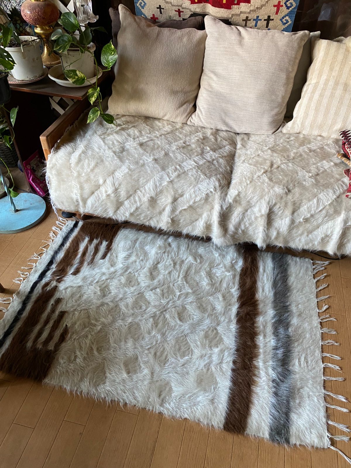 トルコのヴィンテージシイルトバッタニイェ！アンゴラヤギのモヘアのみ