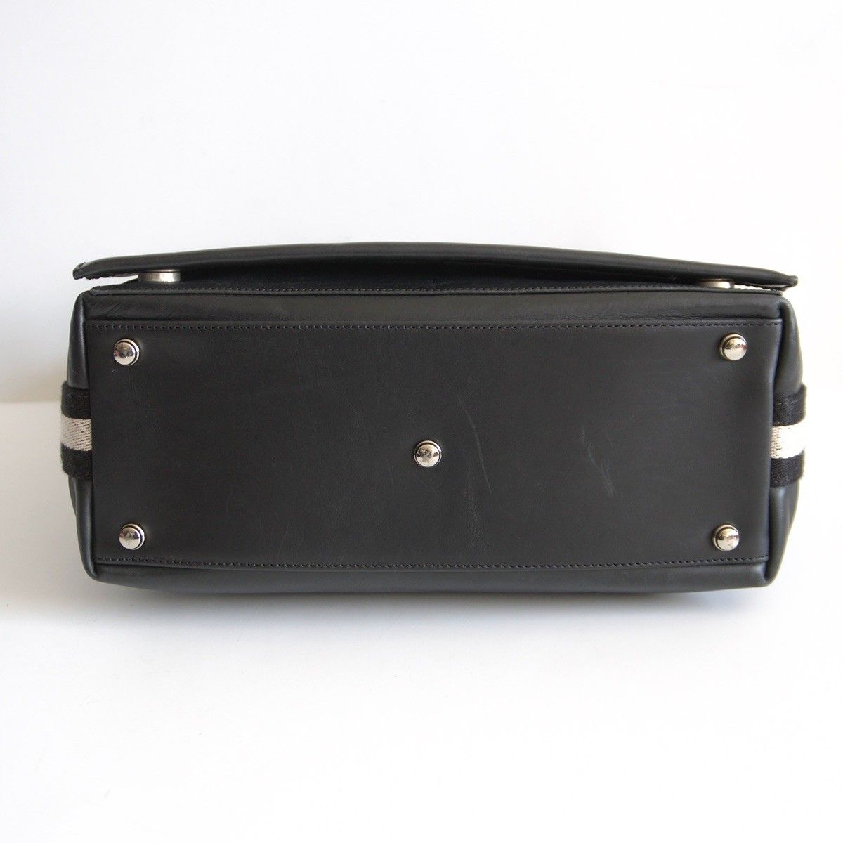 美品】BALLY 【レザー ショルダーバッグ】ブラック トレイン