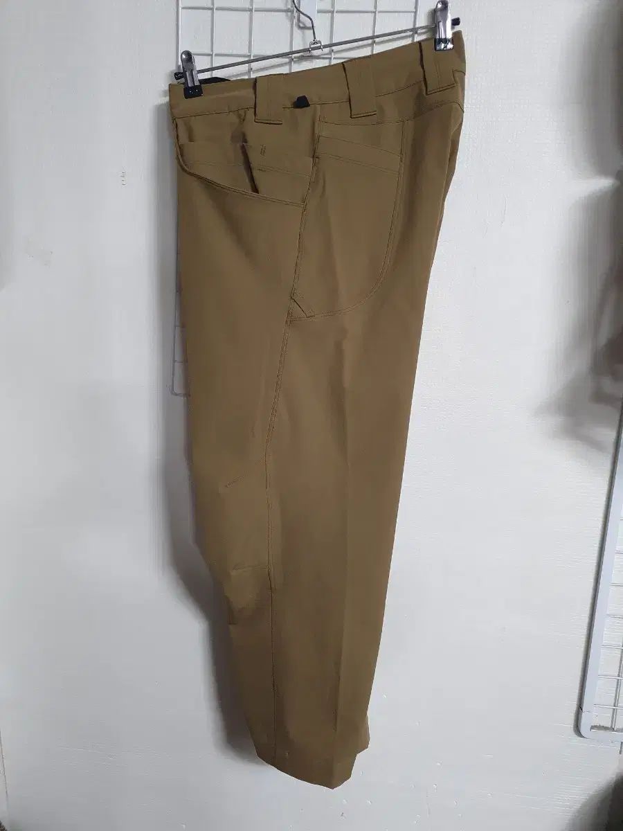 ARC TERYX アークテリクス ズボン 34