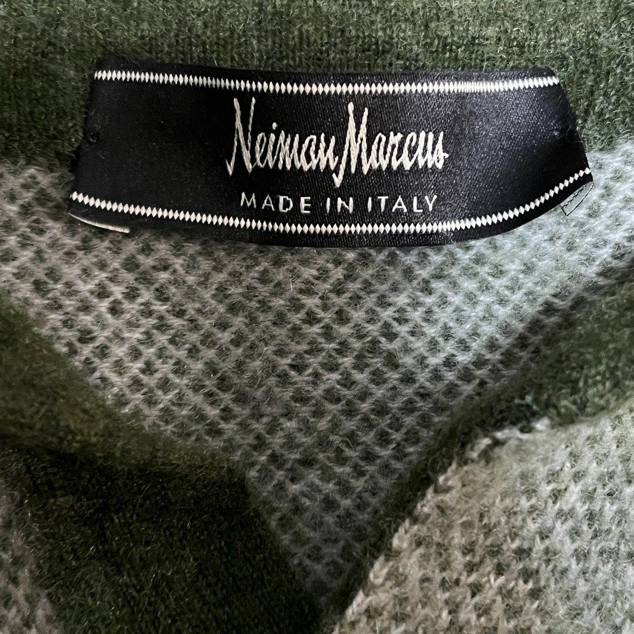 良品】ニーマンマーカス Neiman Marcus イタリア製 100％カシミヤ 