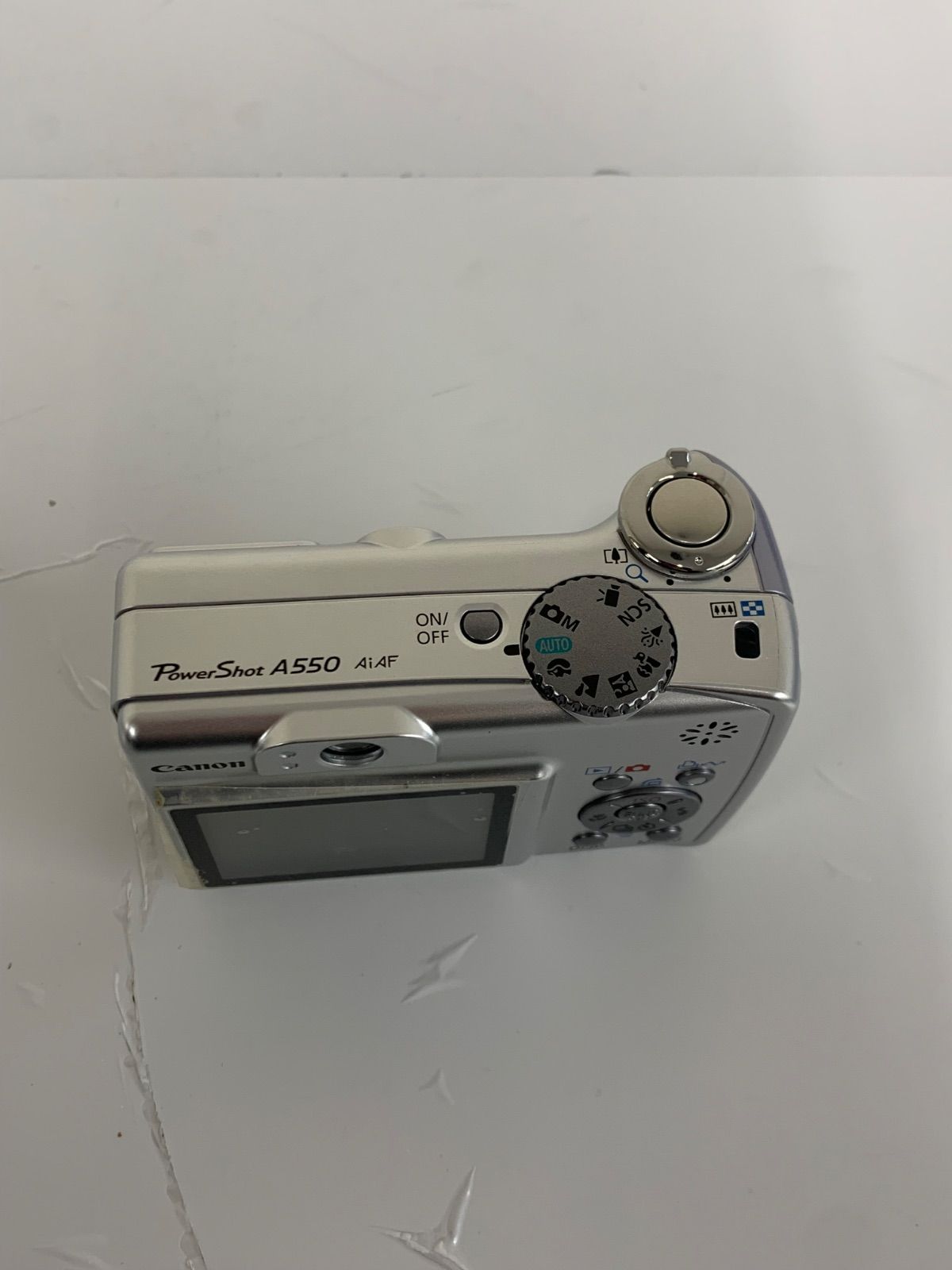 ○2 【通電動作確認済み】Canon PowerShot A550 デジカメ 単三電池