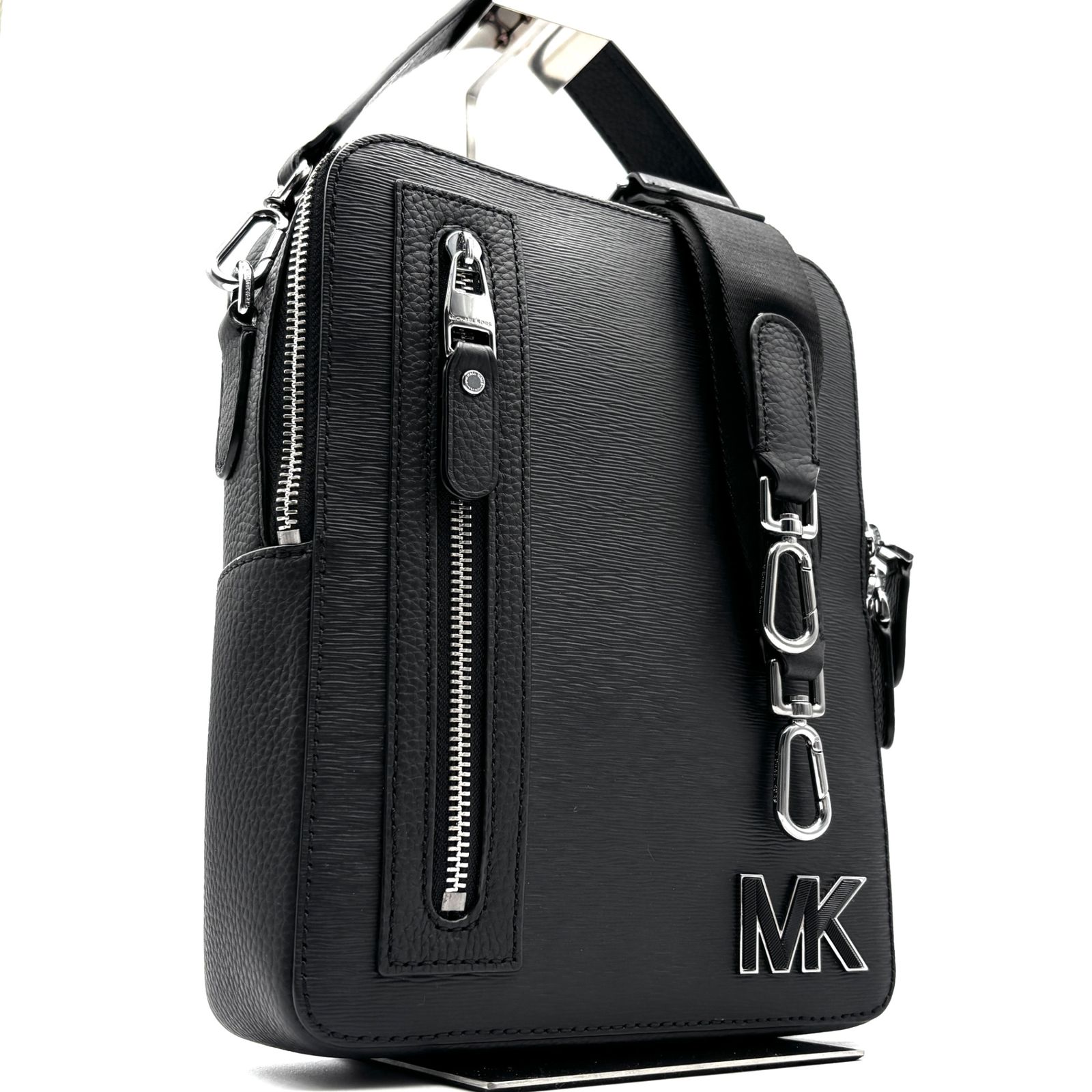 未使用級 MICHAELKORS マイケルコース ショルダーバッグ ハンドバッグ フライトバッグ メンズ レディース レザー 本革 ゴルフ MKロゴ ブラック 2way