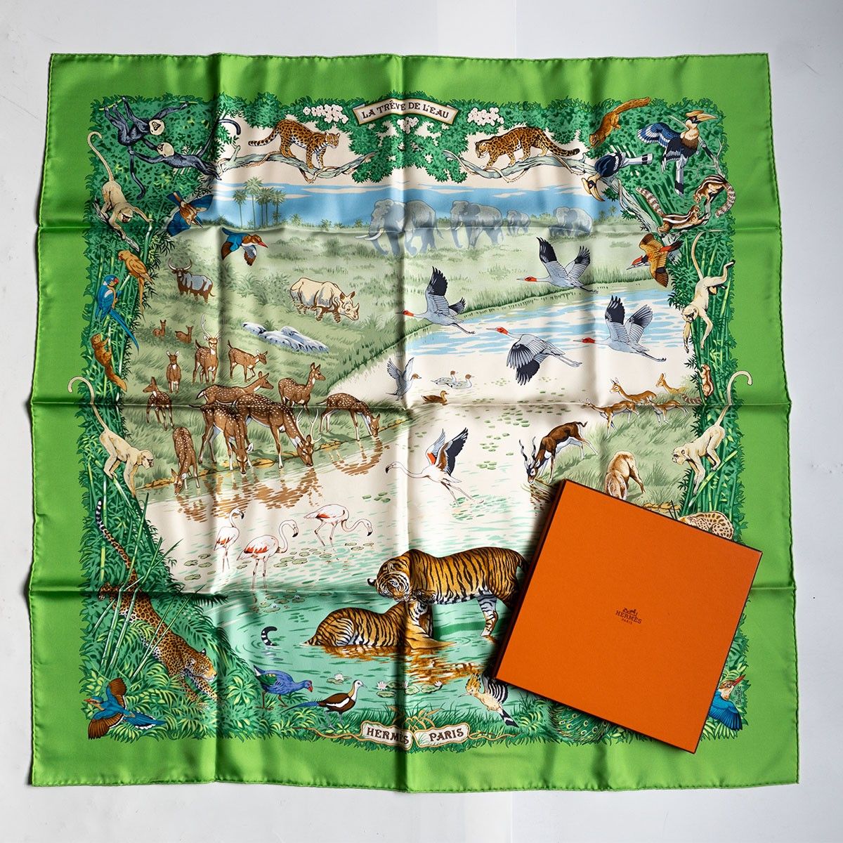 最 品 HERMES CARRE 90 カレ90 LA TREVE DE LEAU 水の休戦 シルク スカーフ エルメス