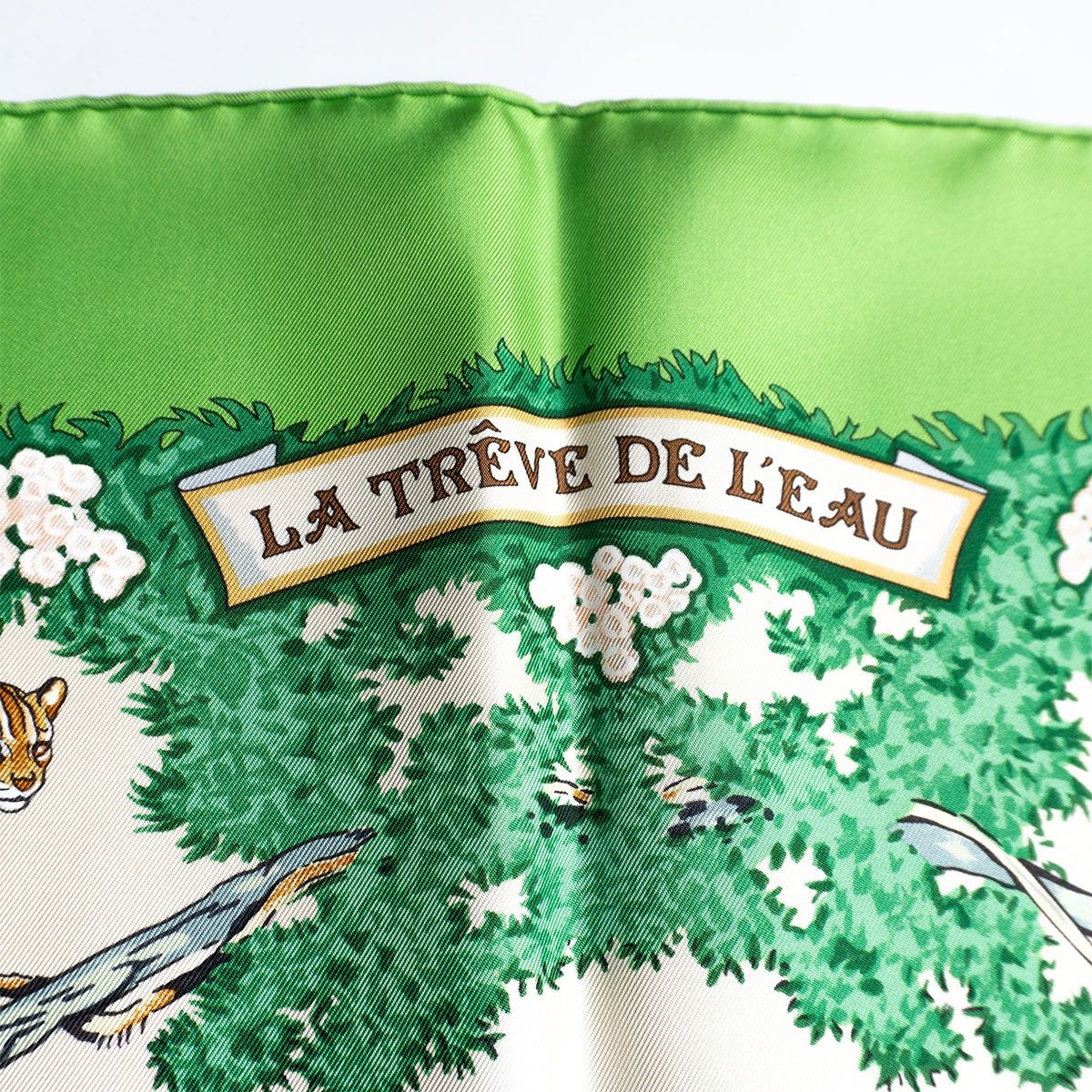 最 品 HERMES CARRE 90 カレ90 LA TREVE DE LEAU 水の休戦 シルク スカーフ エルメス