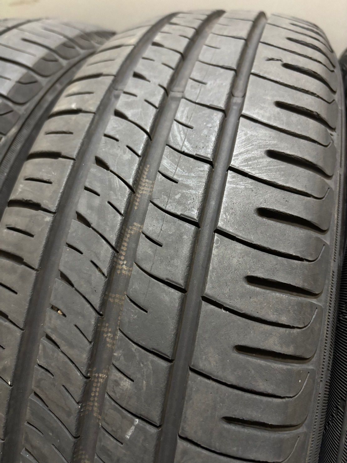  175 60 R 16 DUNLOP ENASAVE EC 204 20年製 夏タイヤ サマータイヤ 4本 ダンロップ エナセーブ ラクティス イグニス 3 L 48 16インチ サマータイヤ ノーマルタイヤ