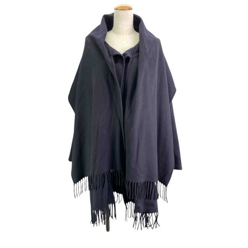 美品　サルヴァトーレフェラガモ　ケープコート　カシミヤ100　フリンジ　ブラック サルヴァトーレ・フェラガモ Salvatore Ferragamo カシミヤケープ