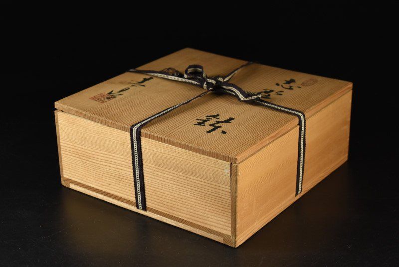 蔵A3346e】加藤春鼎 志野 四方鉢 共箱 - メルカリ