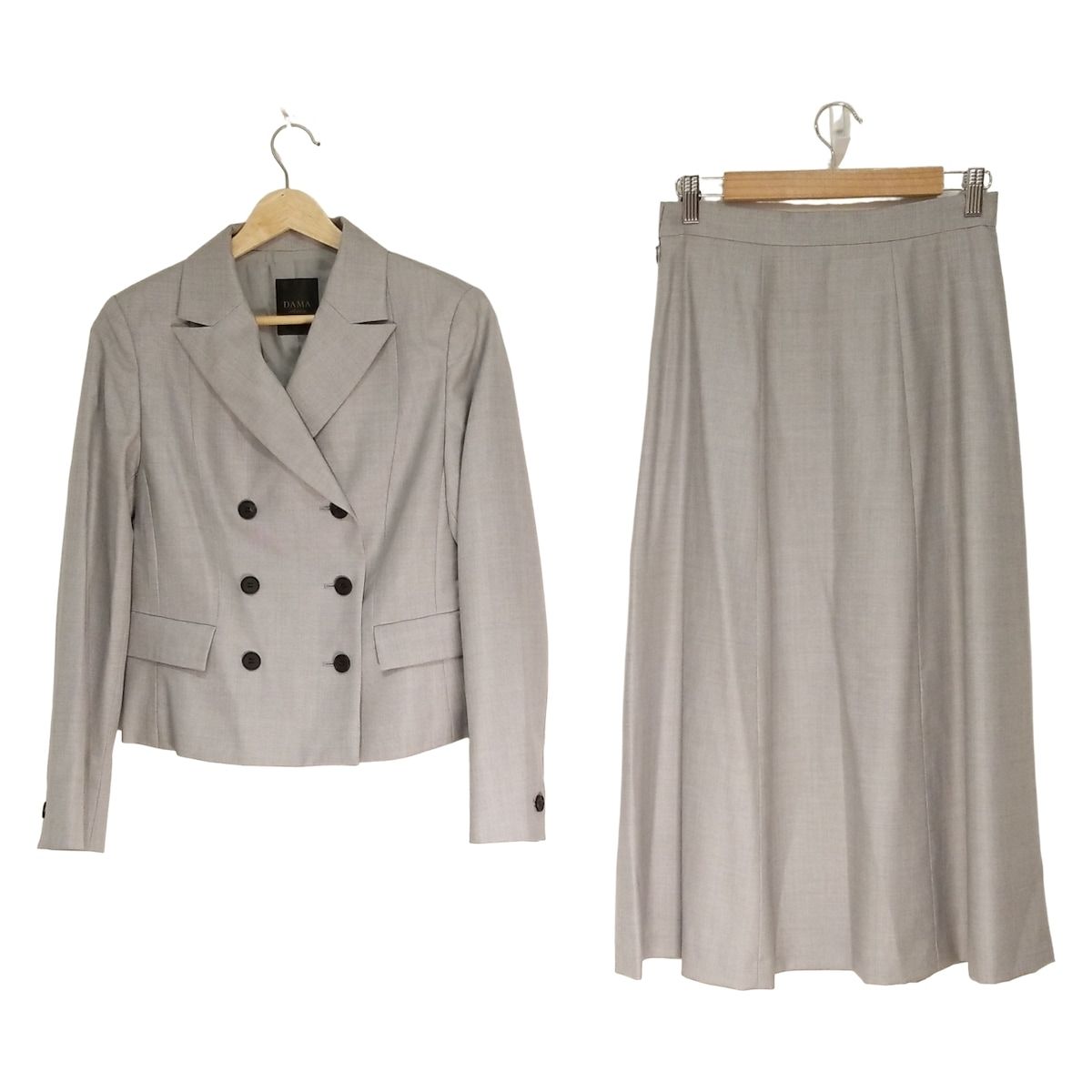 DAMAcollection ダーマ スカートスーツ レディース - ライトグレー ダブル