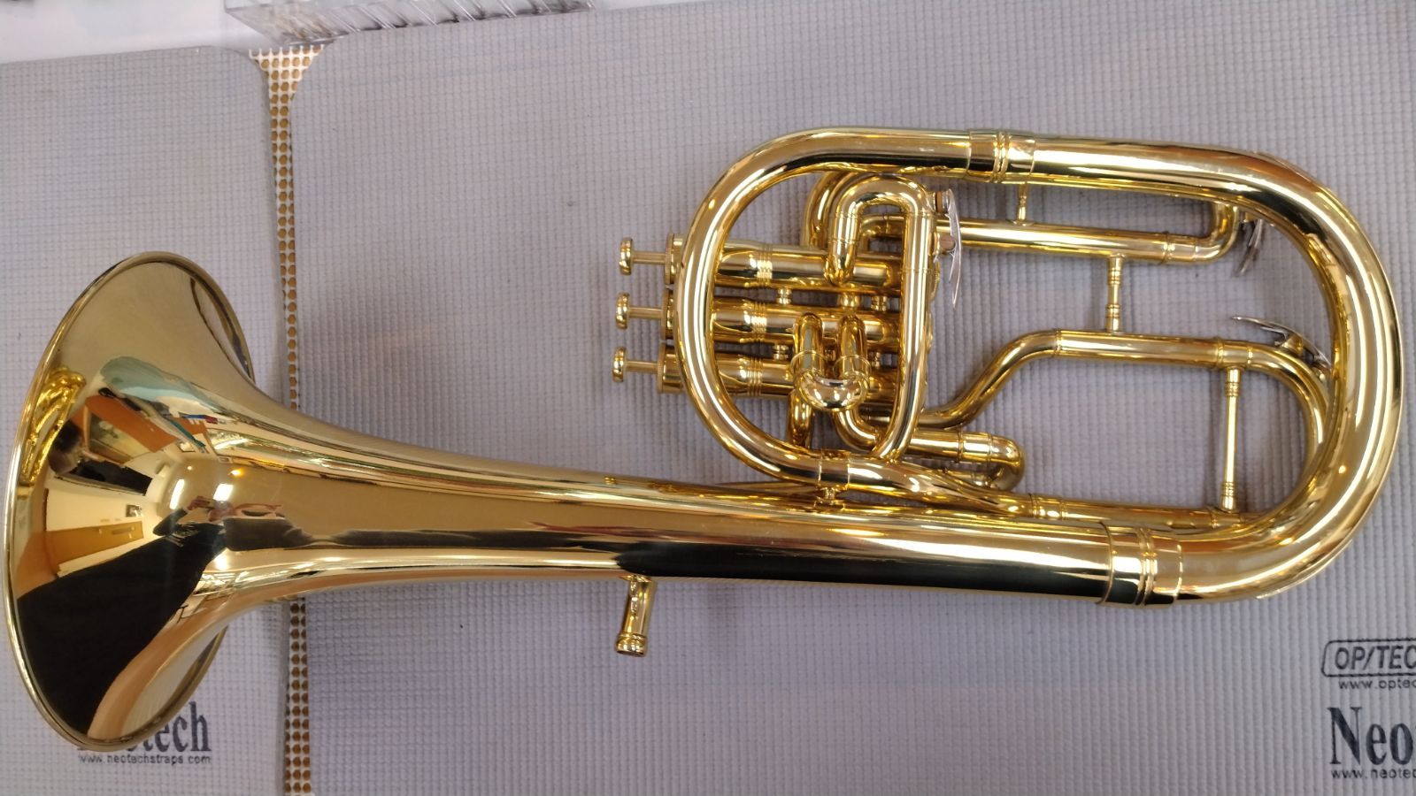 Besson ベッソン テナーホーン Sovereign ソヴリン BE 950 1 0