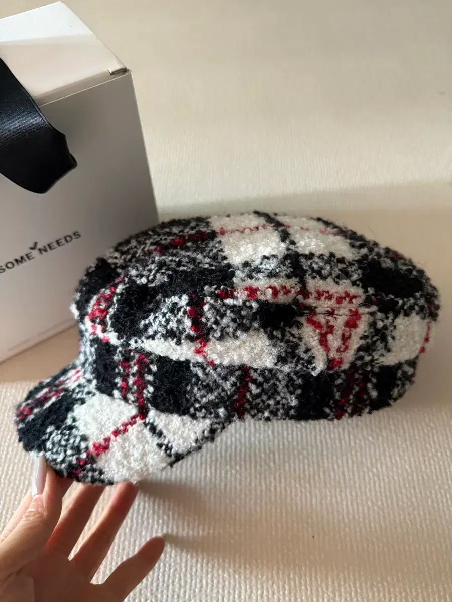 オーサムニーズ ハンチングキャップ