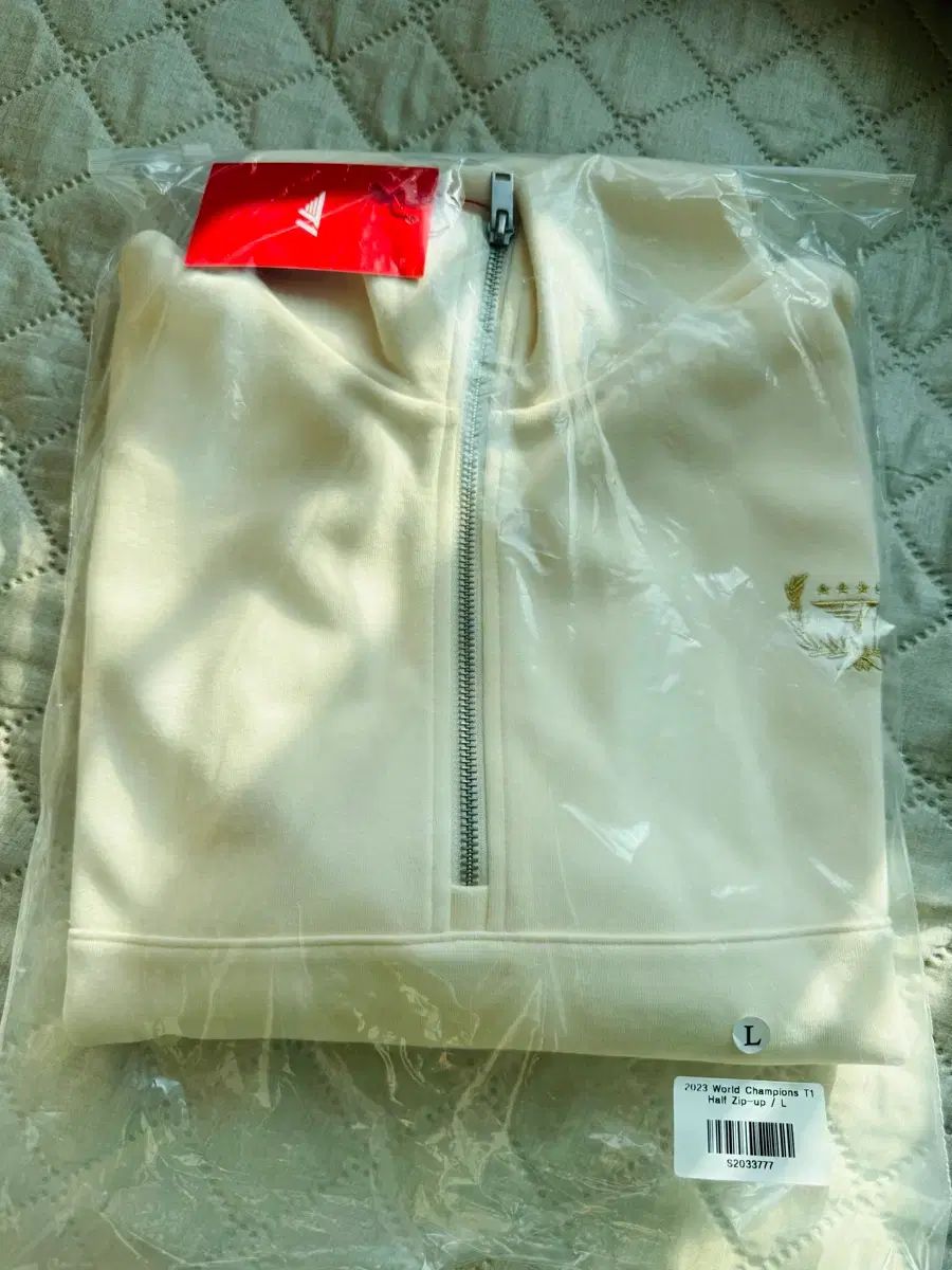 T 1 2025 World Championship 4つ星 ハーフジップアップ large