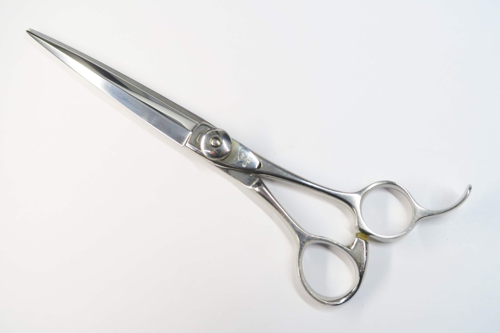 【ナルトシザー naruto scissors】 シザー 美容師・理容師 右利き Bランク【ナルトシザー naruto scissors】 シザー 美容師・理容師 6.4