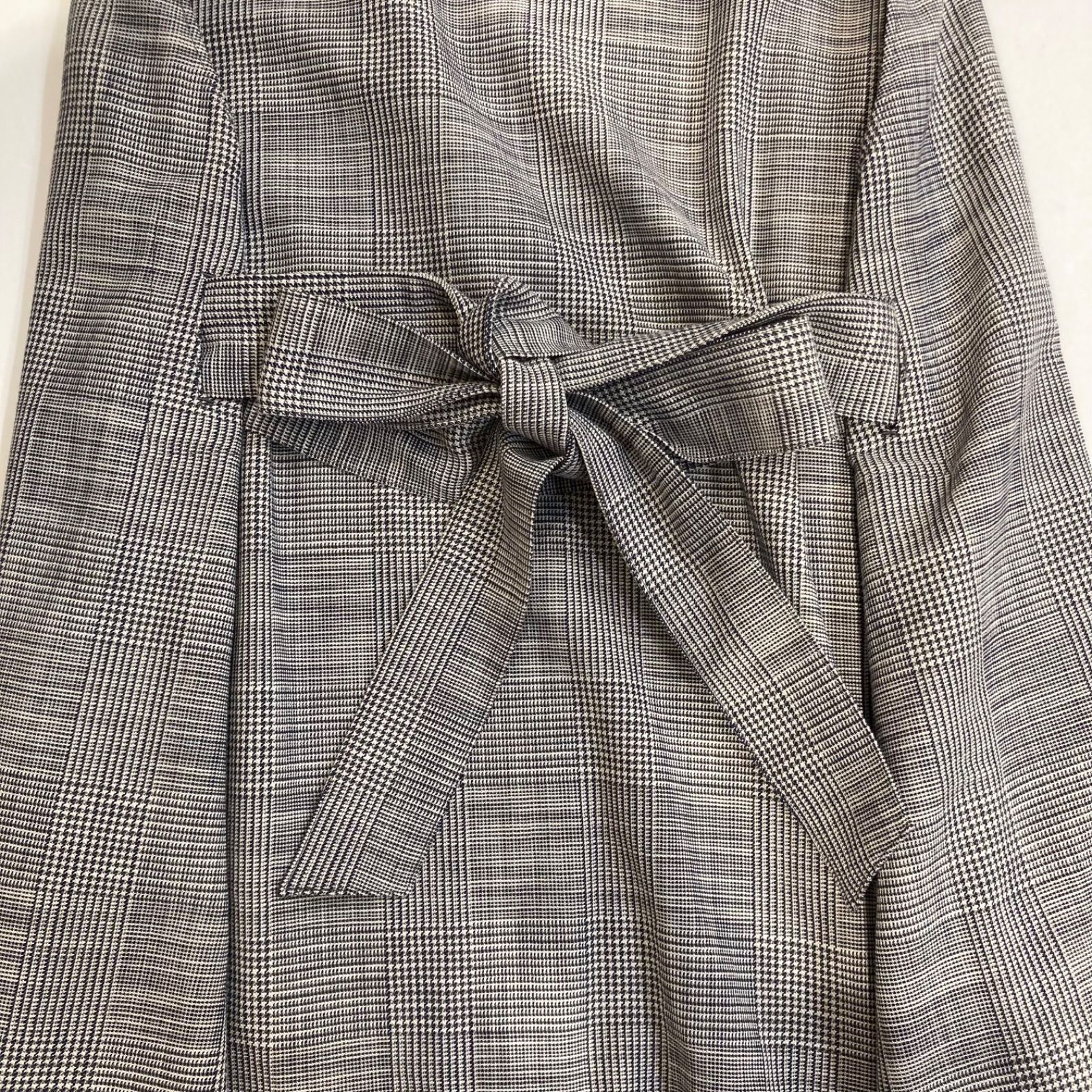 TOMORROWLAND トゥモローランド シャイニーグレンチェックベルテッド