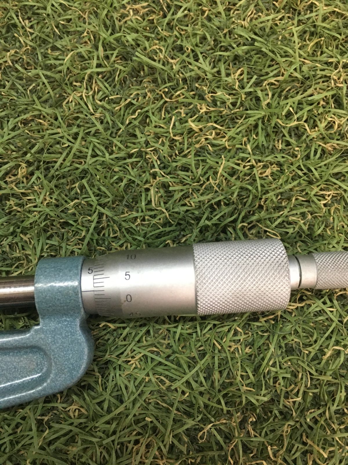 キャリパー形外側マイクロメ OMP