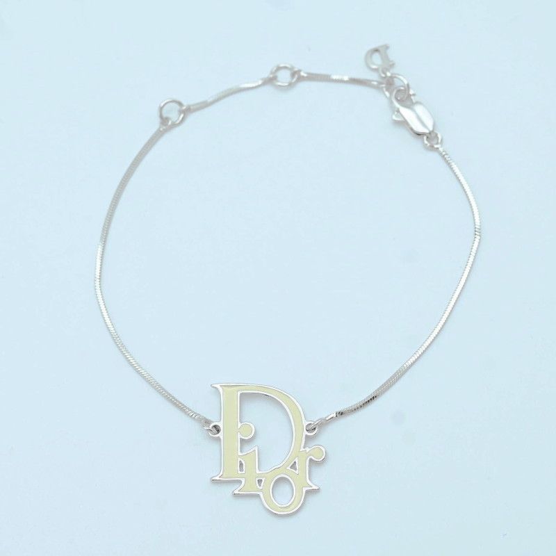 K06-k028 Christian Dior クリスチャンディオール ロゴチャーム GP