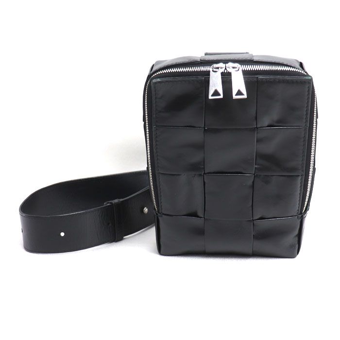 BOTTEGAVENETA ボッテガヴェネタ マキシイントレチャート カセット