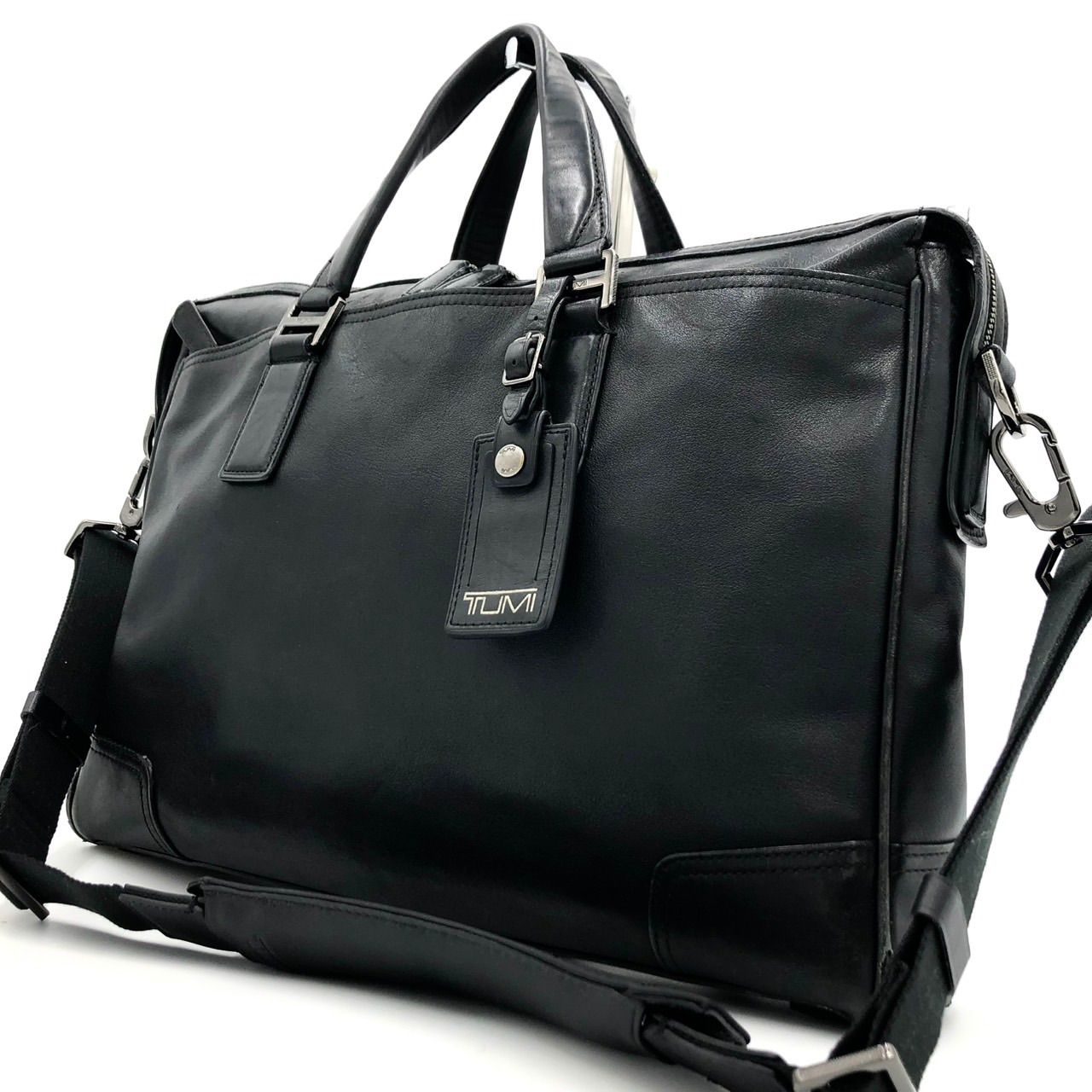 トゥミ TUMI レザー ビジネスバッグ 黒 2WAY ショルダー A4 中古