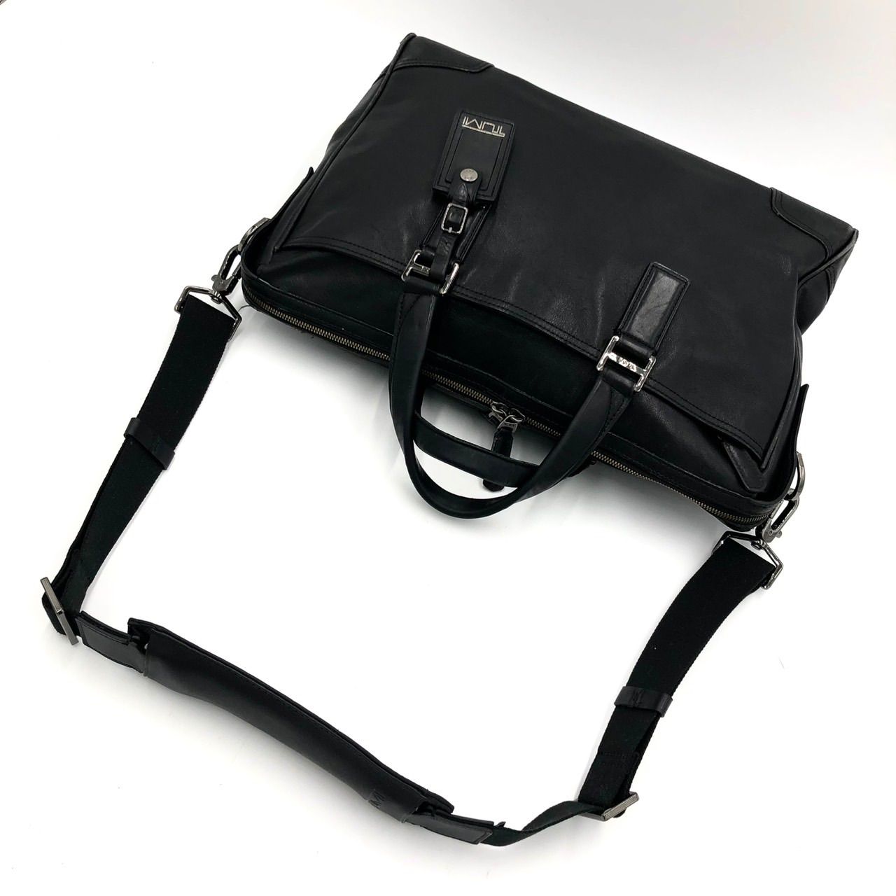 トゥミ TUMI レザー ビジネスバッグ 黒 2WAY ショルダー A4 中古 
