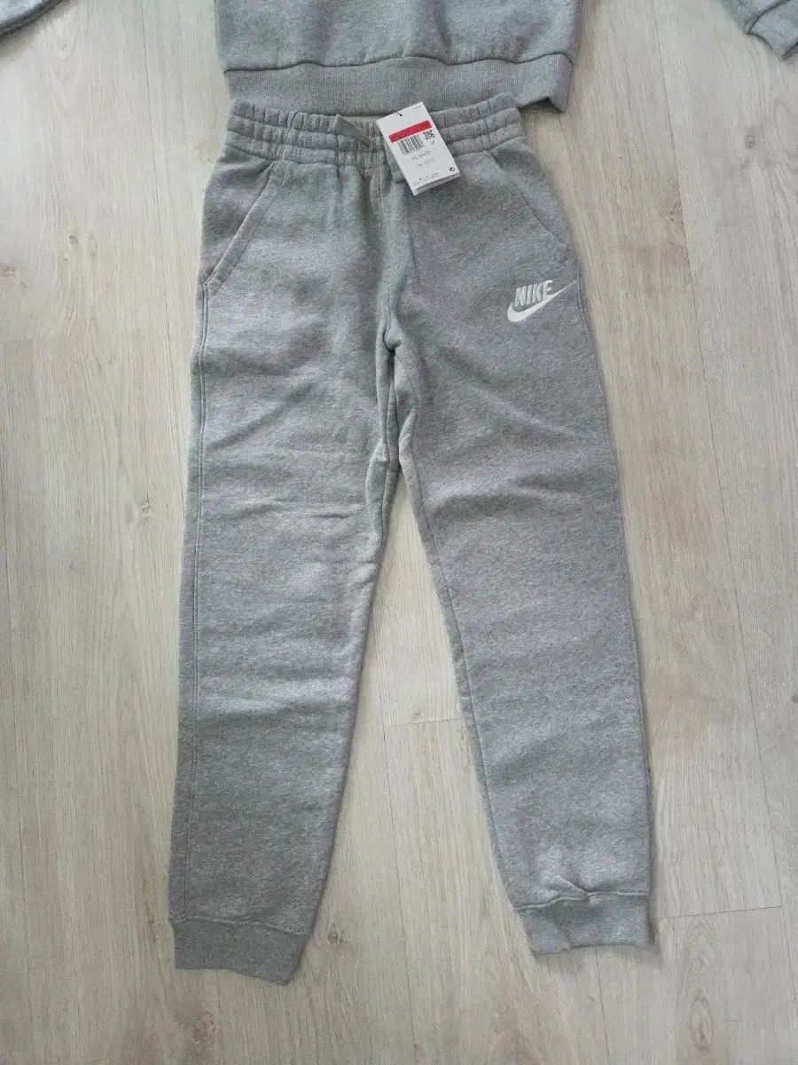 ナイキ ジュニア トレーニングウェア セット 155