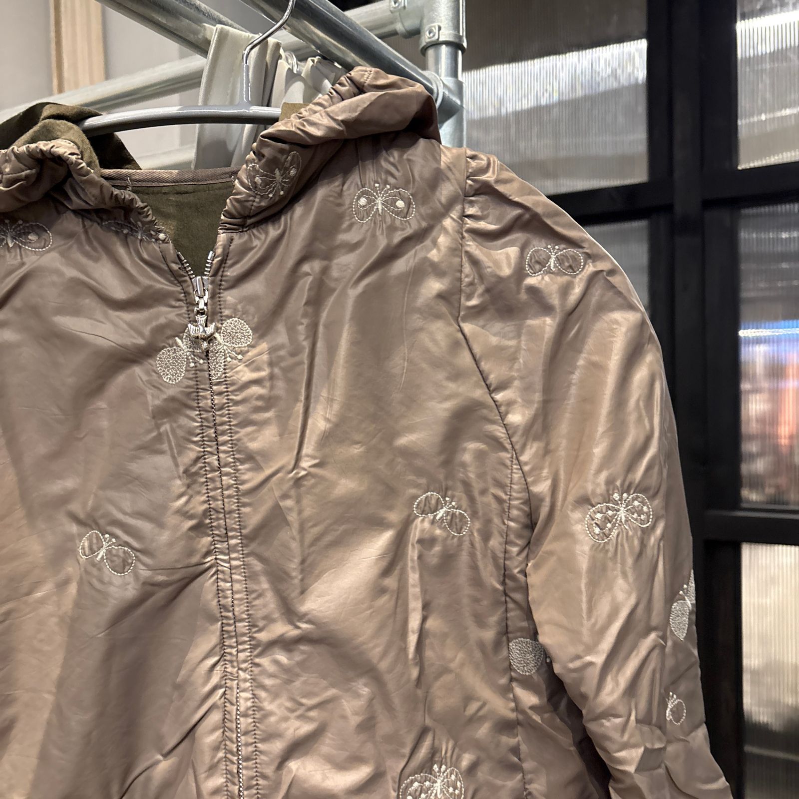 ー＠ mina perhonen ミナ ペルホネン CHOUCHO 刺繍 ﾌｰﾄﾞjacket