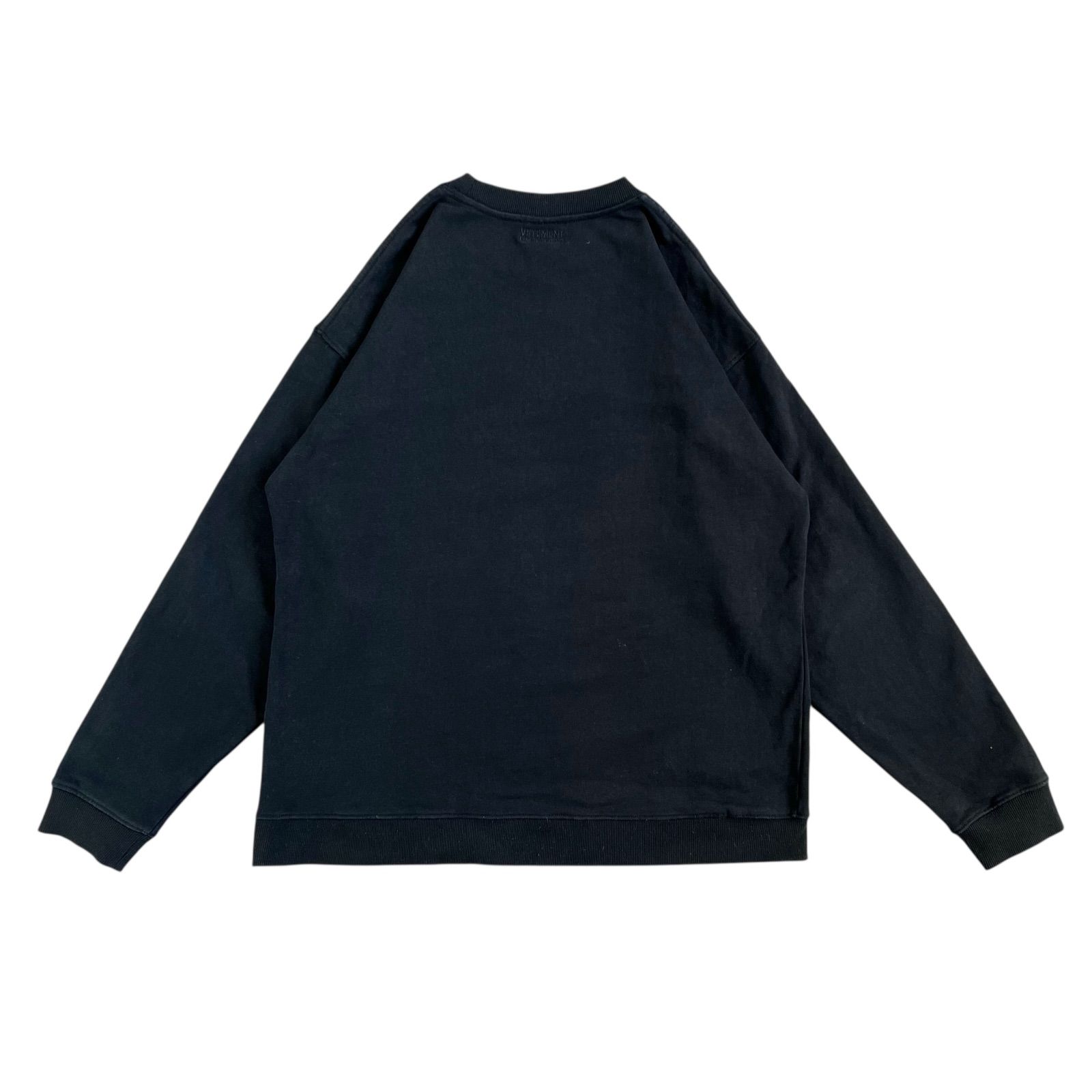 vetements VETEMENTS 長袖シャツ　目立った汚れ等なし　黒 VETEMENTS / ヴェトモン THINK DIFFERENTLY クルーネックスウェット